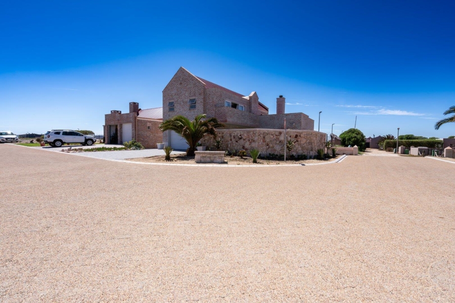 3 Bedroom Property for Sale in Bluewater Bay Western Cape